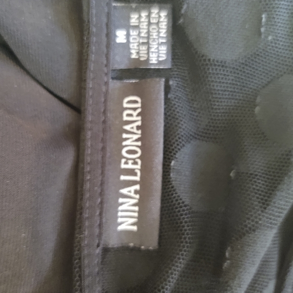 💥 3/$20 Nina Leonardo Medium Black Dress! - Picture 8 of 10